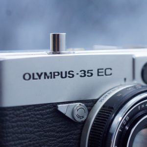 Máy ảnh film Olympus 35EC – Nhỏ gọn, đẹp