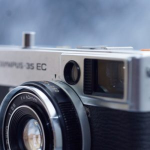 Máy ảnh film Olympus 35EC – Nhỏ gọn, đẹp