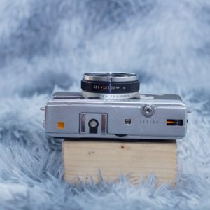 Máy ảnh film Olympus 35EC – Nhỏ gọn, đẹp