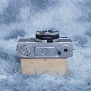 Máy ảnh film Olympus 35EC – Nhỏ gọn, đẹp