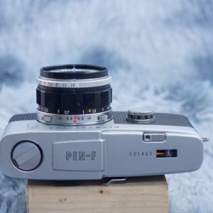 Máy ảnh film half-frame Olympus pen f gothic kèm lens zuiko 38mm f1.8