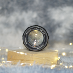 Ống Kính Lens MF Konica Hexanon 57mm f/1.4 – Chất Ảnh Cổ Điển, Bokeh Mịn, Giá Trị Sưu Tầm Cao