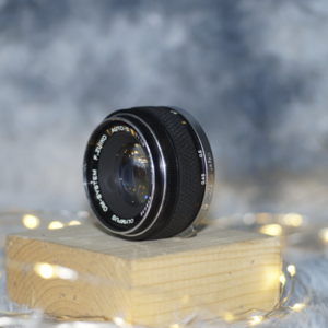 Ống Kính Lens MF Máy Ảnh Film Olympus Zuiko 50mm f/1.8 – Nhỏ Gọn, Sắc Nét, Chuẩn Chất Zuiko